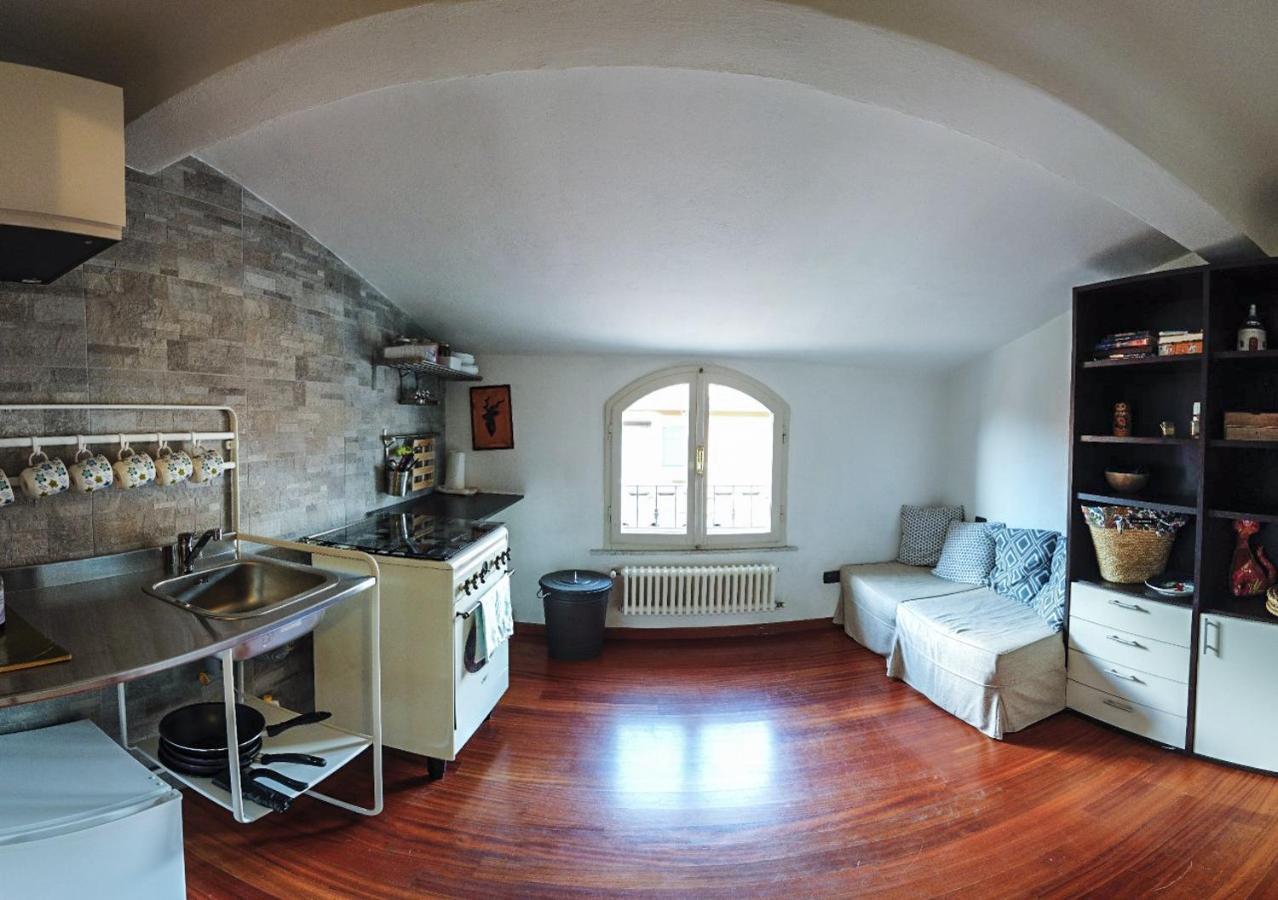 Stupenda Mansarda Centralissima, Finiture Di Lusso Carrara Exterior foto
